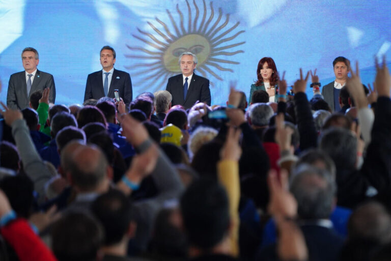 Lee más sobre el artículo Inauguración del primer tramo del gasoducto Presidente Néstor Kirchner